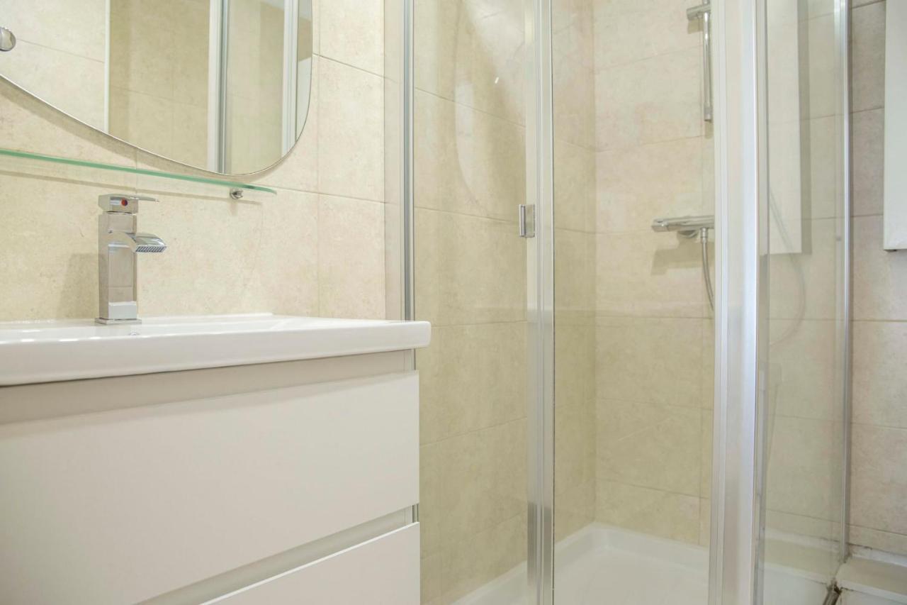 Apartament Modern Wandsworth *